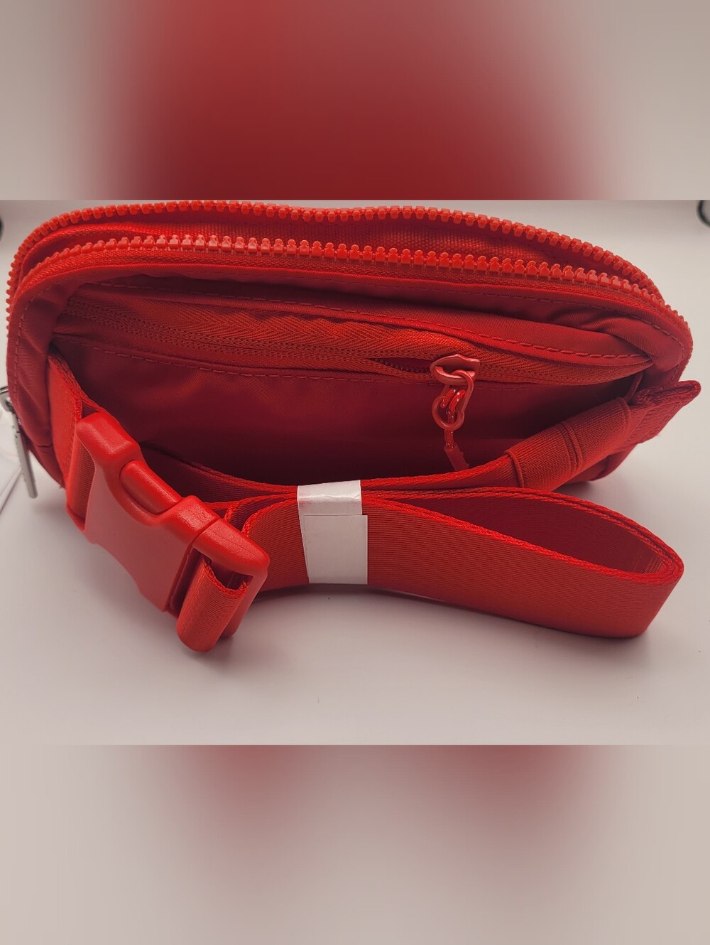 lululemon athletica Bright Red Crossbody, Belt Pouch - Picture 3 of 7